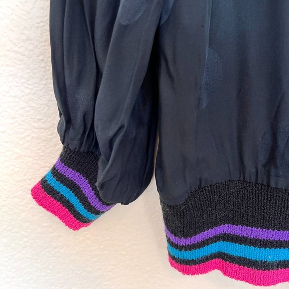 NWT 90's Silk Eclectic Pullover V-Neck Shirt - Size 12 - Unisex Y2K - Picture 6 of 13